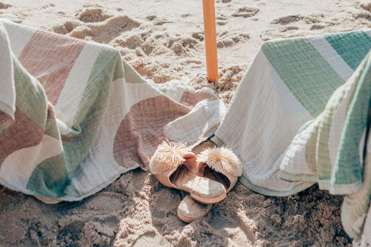 RAINBOW PALM - Cotton Cloud Towel